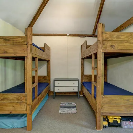 Villa The Cart Shed Brendon Hills Upton  Esterno foto